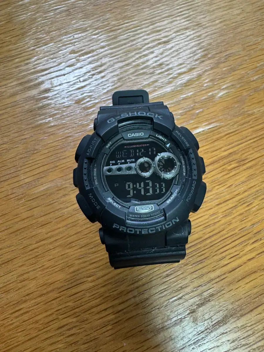 ジーショック G SHOCK GD 100