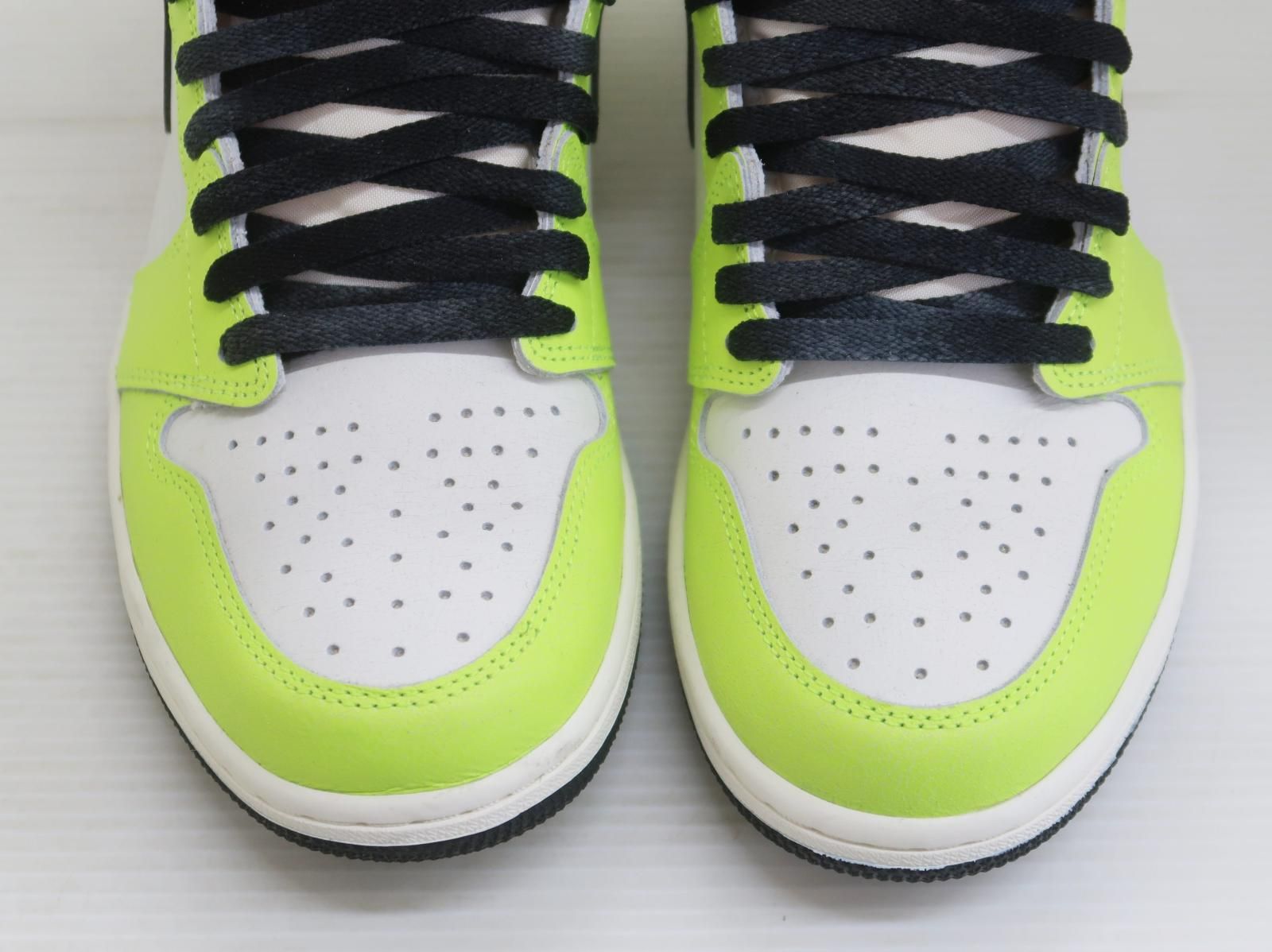 2374 NIKE ナイキ AIR JORDAN 1 RETRO HIGH OG VOLT エアジョーダン レトロ ハイ 555088-702 スニーカー 28㎝