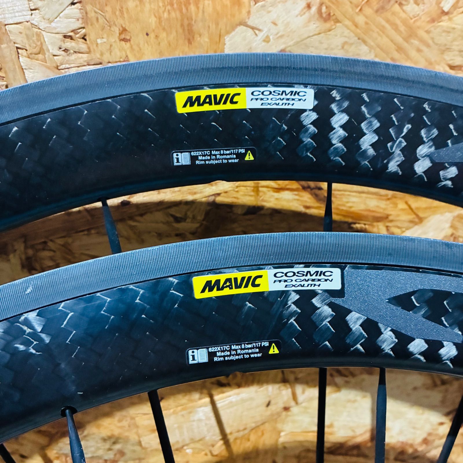 MAVIC COSMIC PRO CARBON EXALITH マビック コスミックプロ カーボン