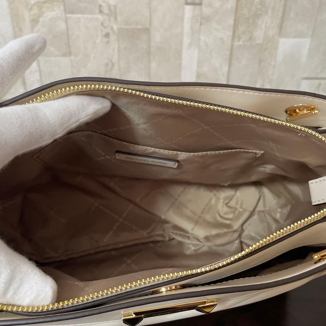 KORS トートバッグ