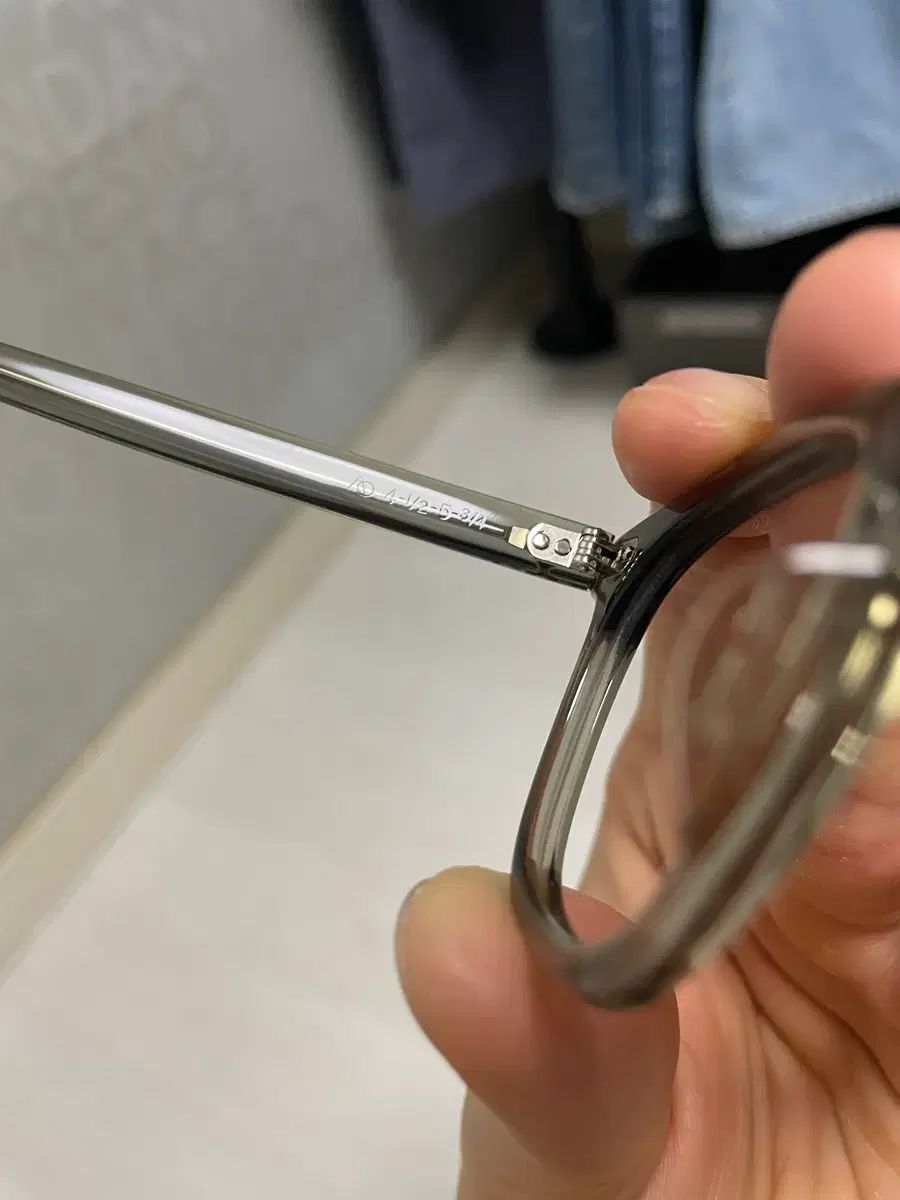 アメリカンオプティカル