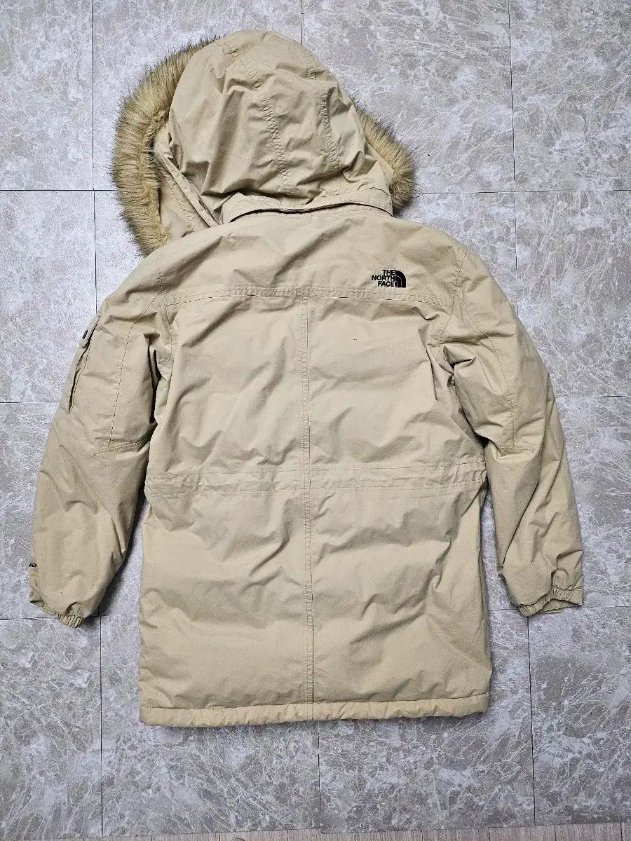 THE NORTH FACE ザノースフェイス キッズ ベージュ ダウン ジャケット 150