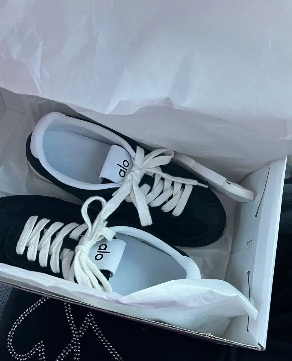 アロサンセットスニーカー 230 アロヨガ スニーカー