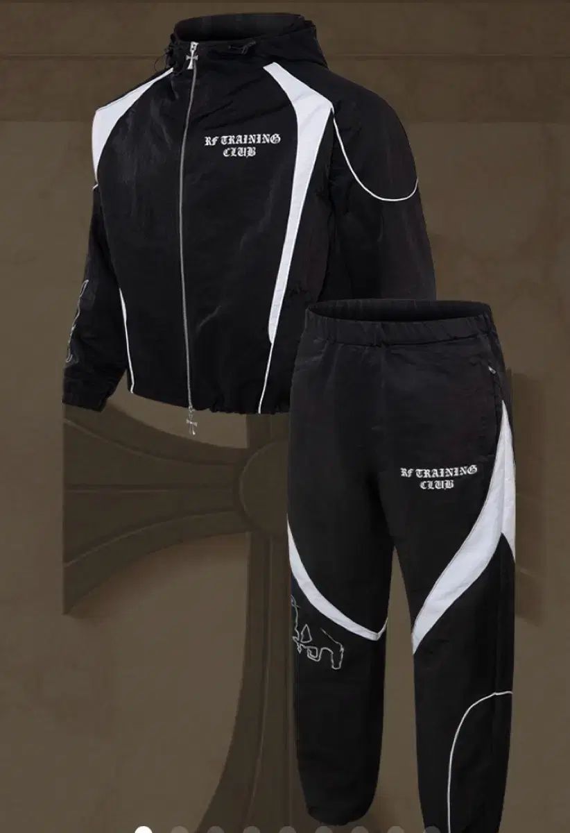 ラフィナート ランニングスーツ セットアップ