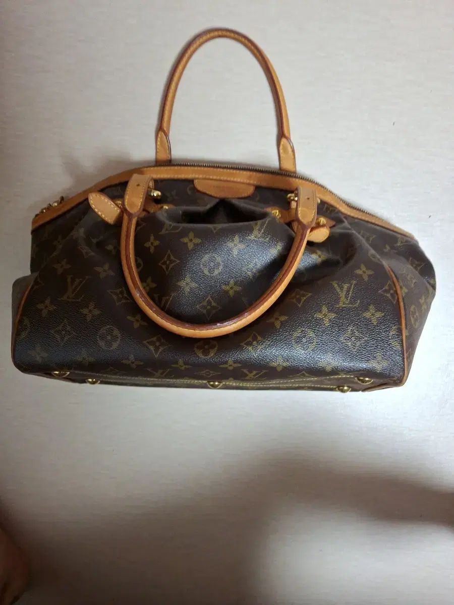 ルイヴィトン モノグラム ティボリgm