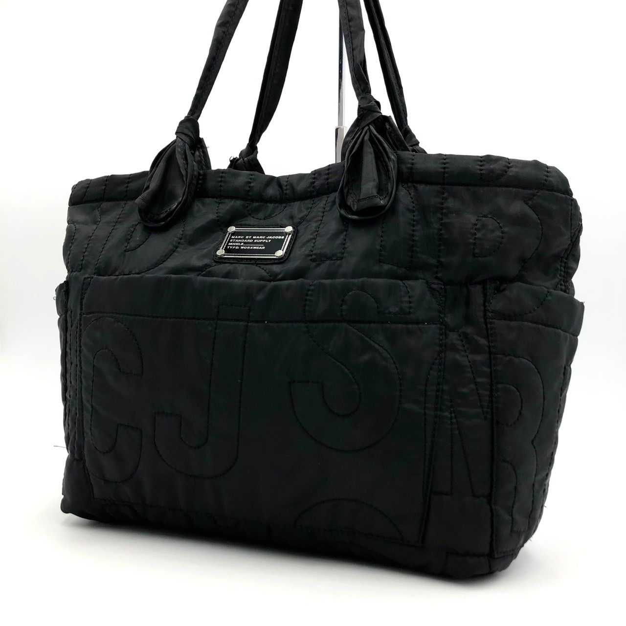 マークバイマークジェイコブス トートバッグ キルティング 黒 ブラック