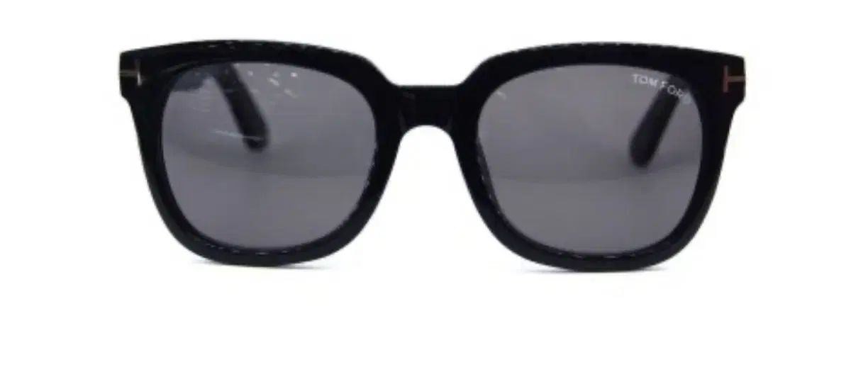 TOM FORD サングラス TF 211 AF 01J TOM FORD EYEWEAR（トムフォードアイウェア）の「TOM FORD TF211 AF