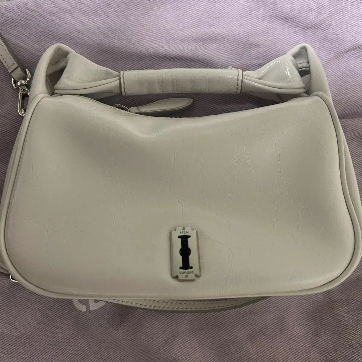 vunque ハーフムーン ココナッツ ミニ ピュアベージュ