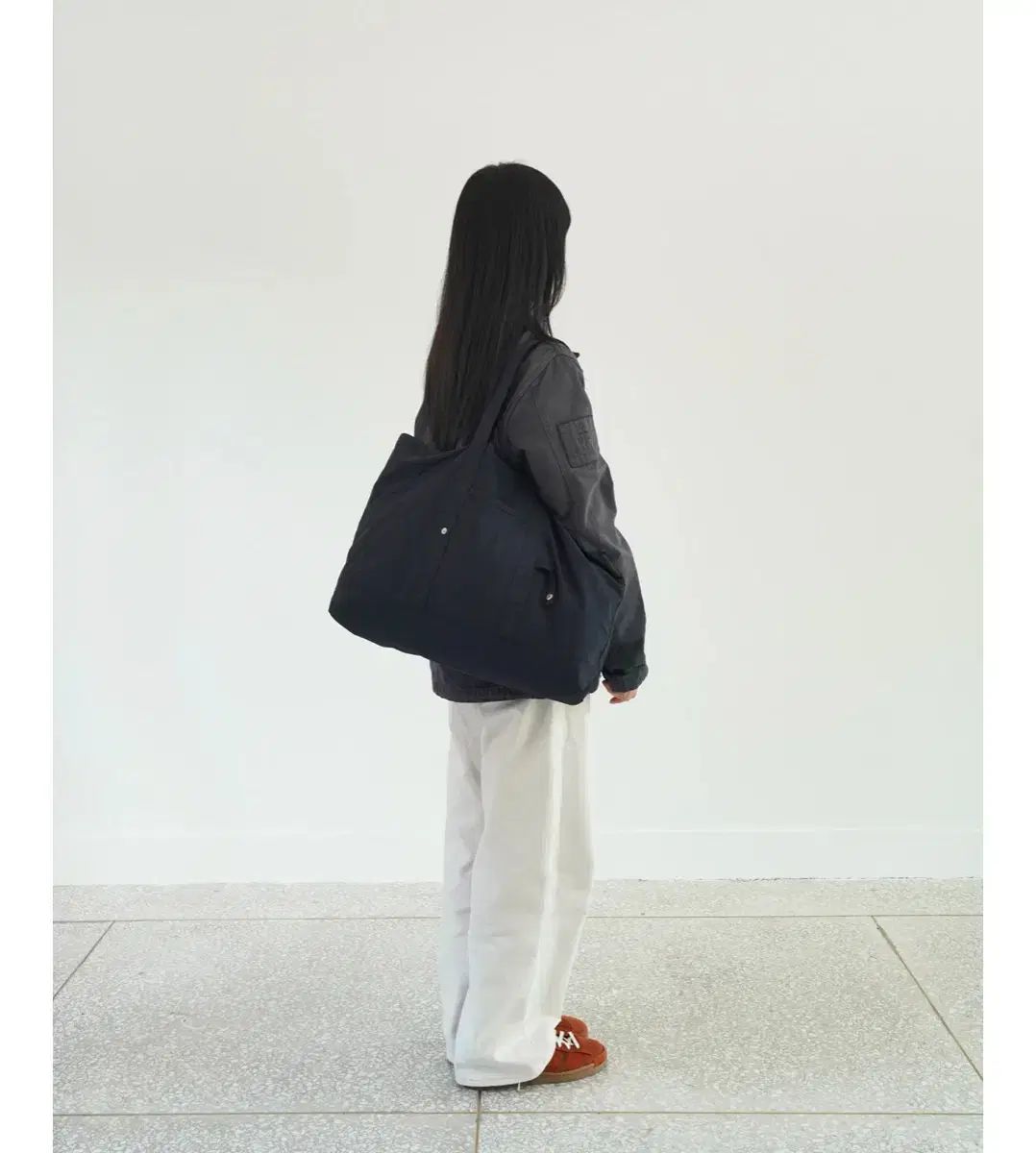 プロパービルロングス BOBO ブラック トートバッグ