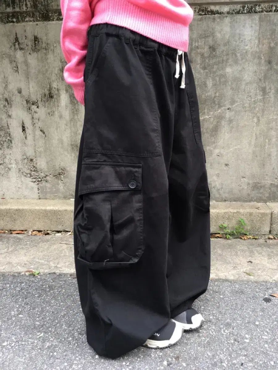 エイブリー アンドTシャツ あんさんぶるスターズ メガ BIG ワイド パンツ ブラック