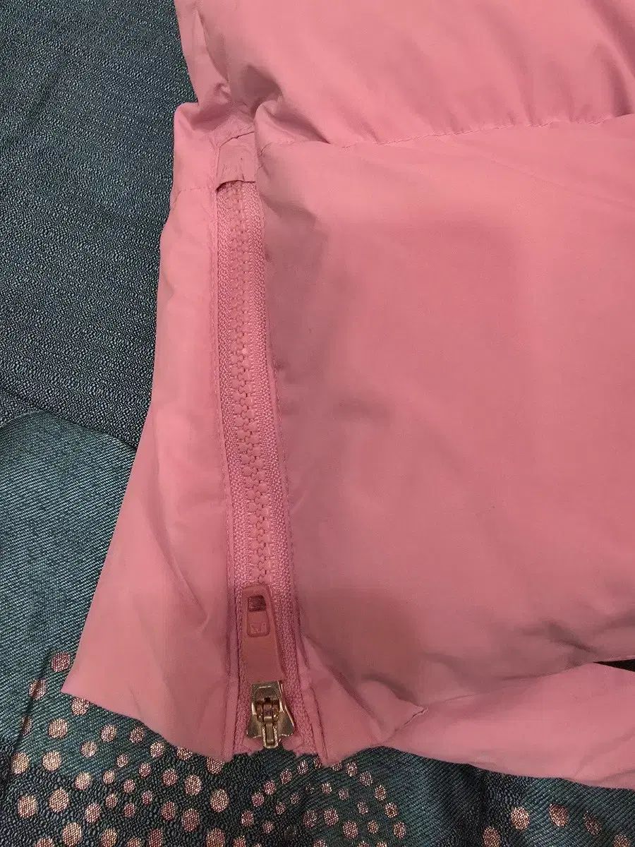 キッズ ダウンジャケット