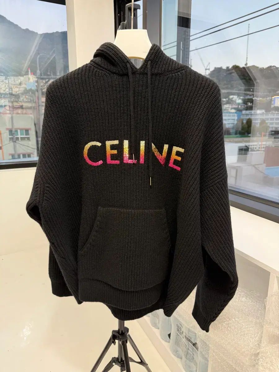 Celine セリーヌ リブド ウール ロゴ ニット フード