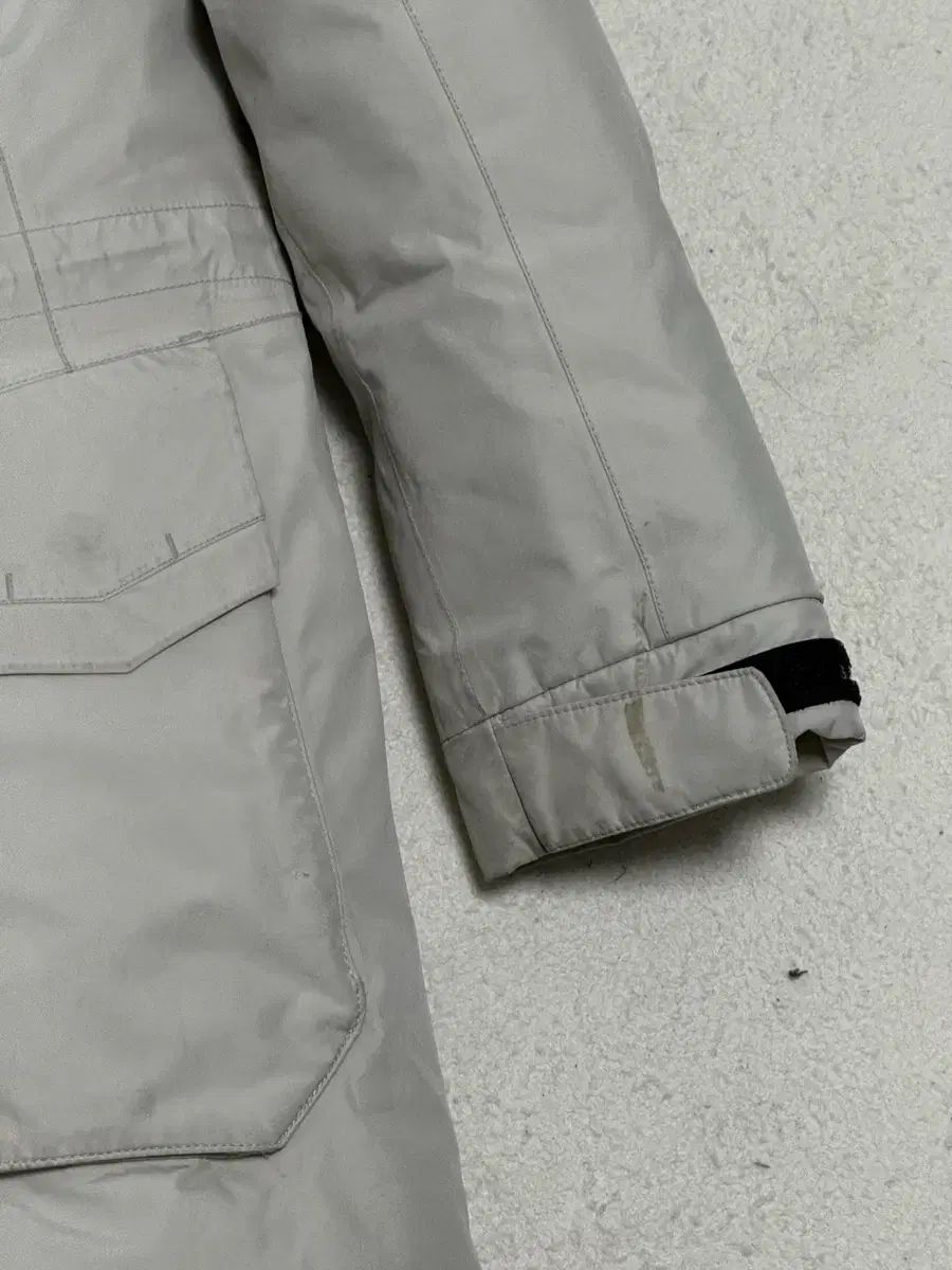 ブラックヤク アイボリー ダウン アウター 95