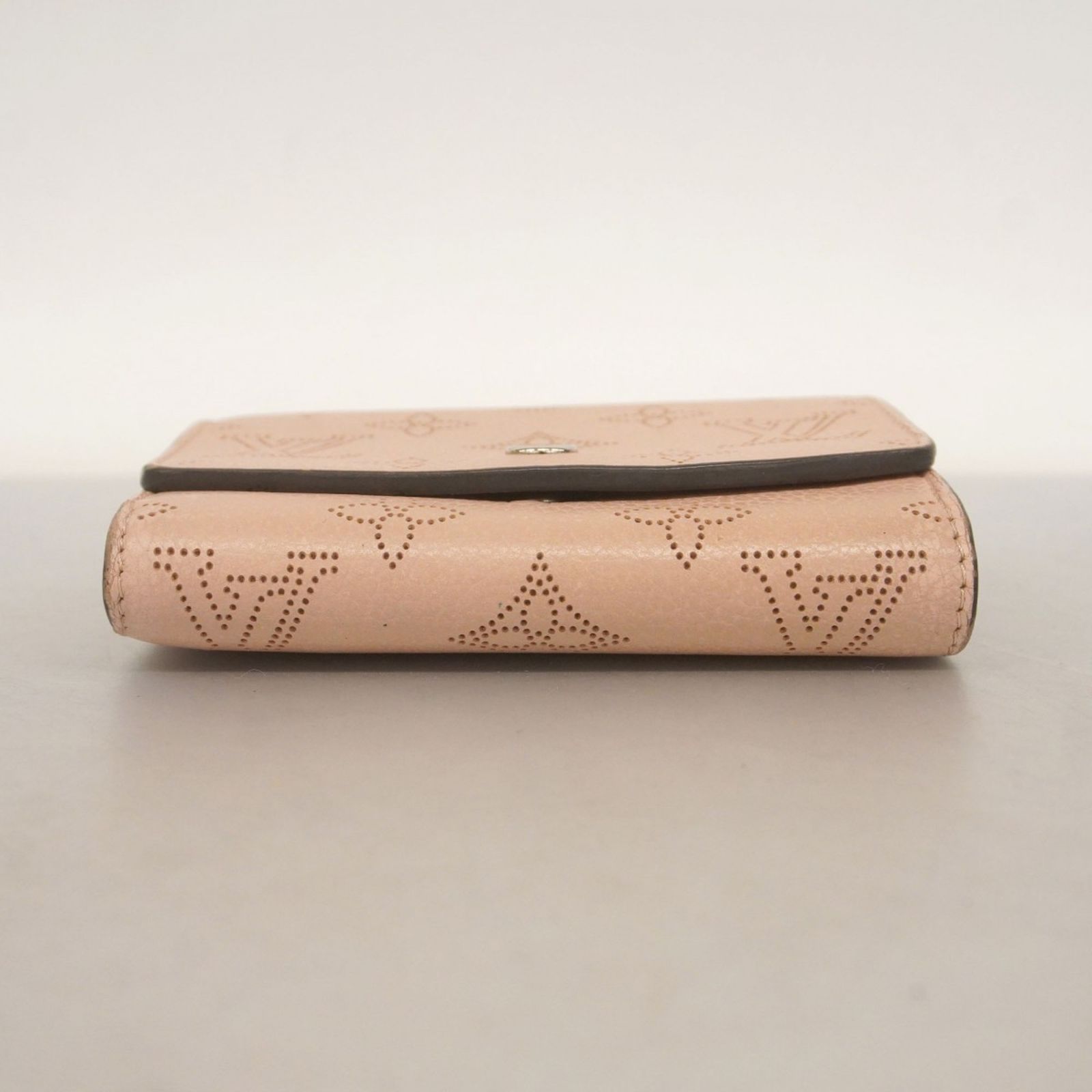 ルイ・ヴィトン(Louis Vuitton) ルイ・ヴィトン 財布 マヒナ