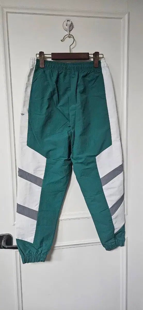 セットアップ) adidas RYV WIND オファー Lトップス アノラック EQT