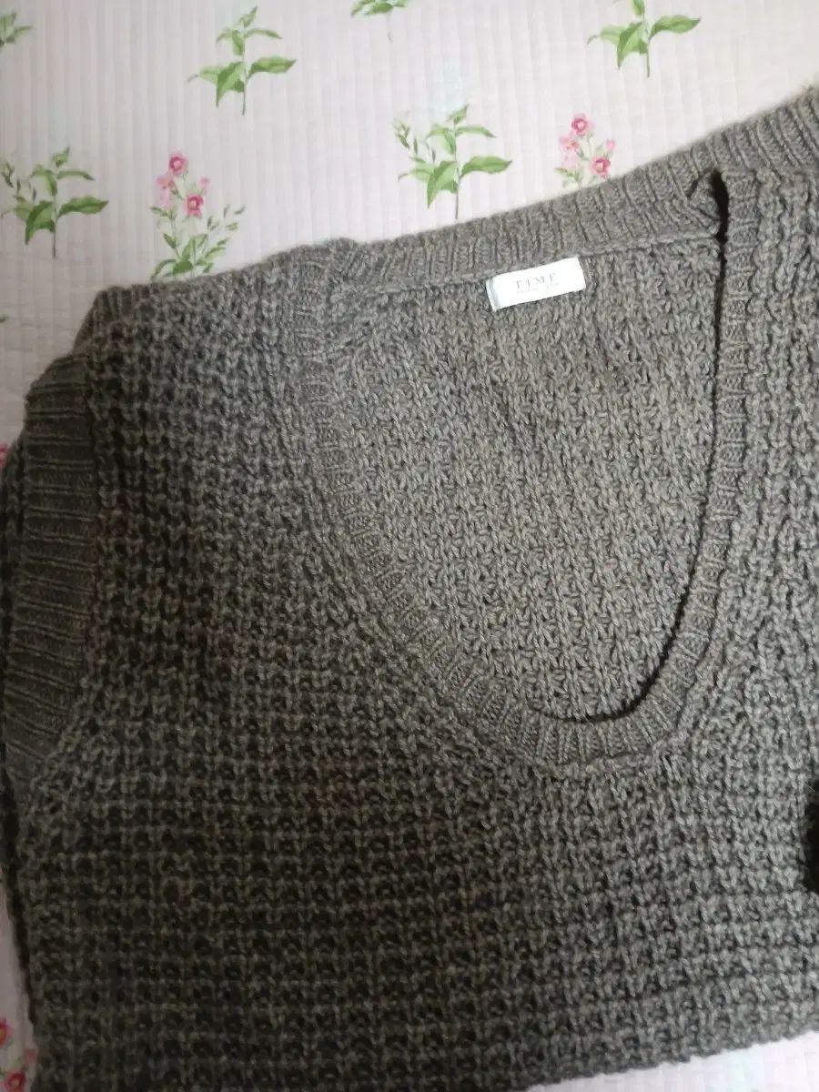 TIME タイム アルパカ Vネック ニット ベストとネックウォーマーセット