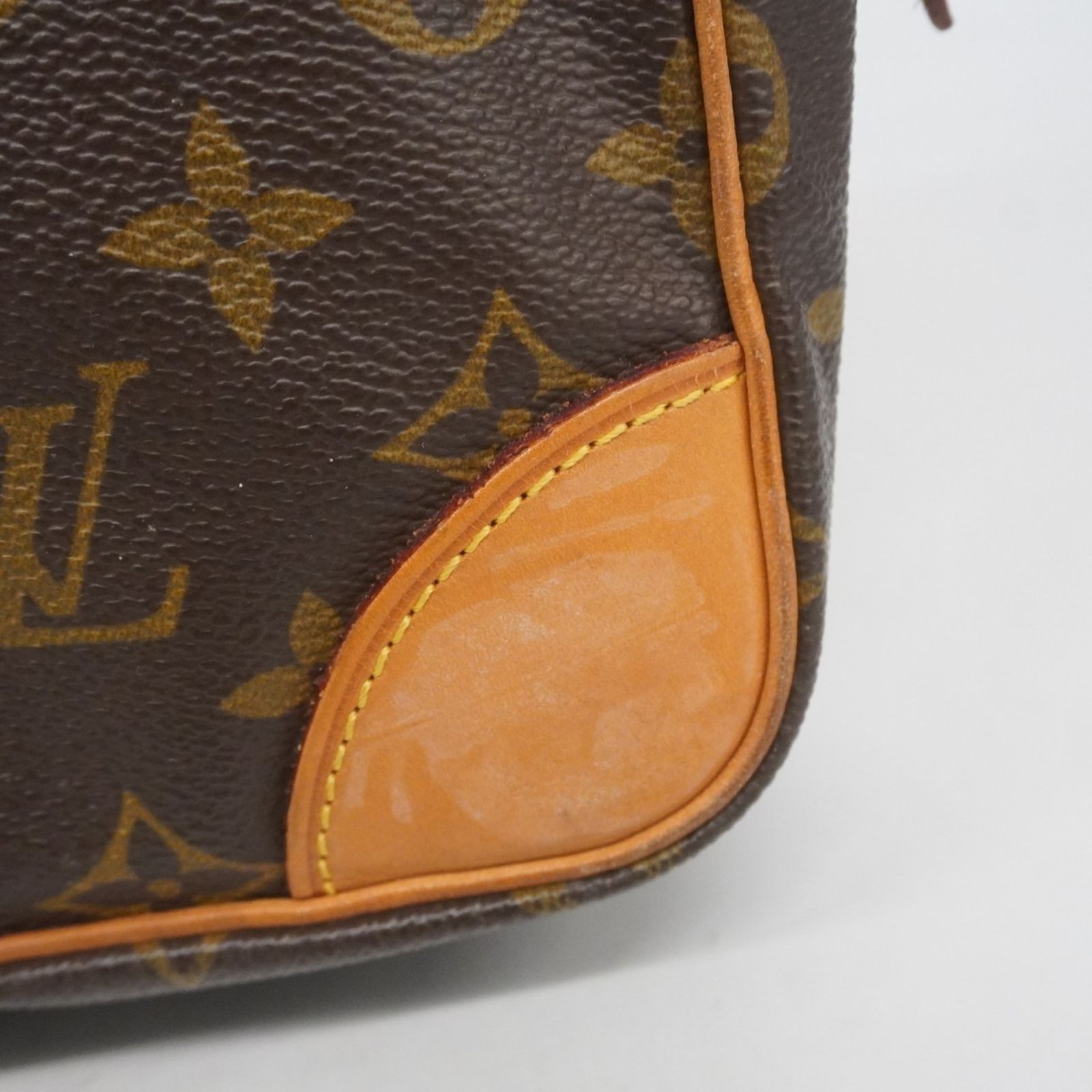 LOUIS VUITTON | ヴィトンルシーユPM 大人の日常に馴染む TOKYO ルイ