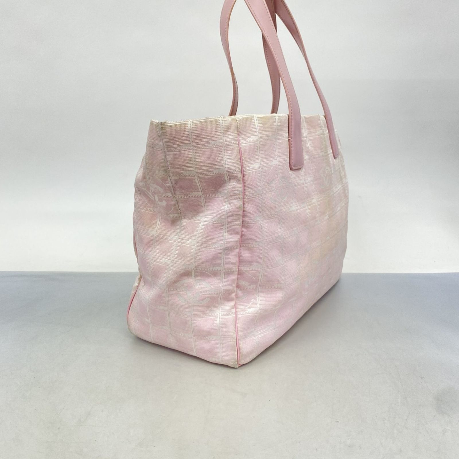 シャネル Chanel トートバッグ ニュートラベル ナイロン ピンク シルバー レディース