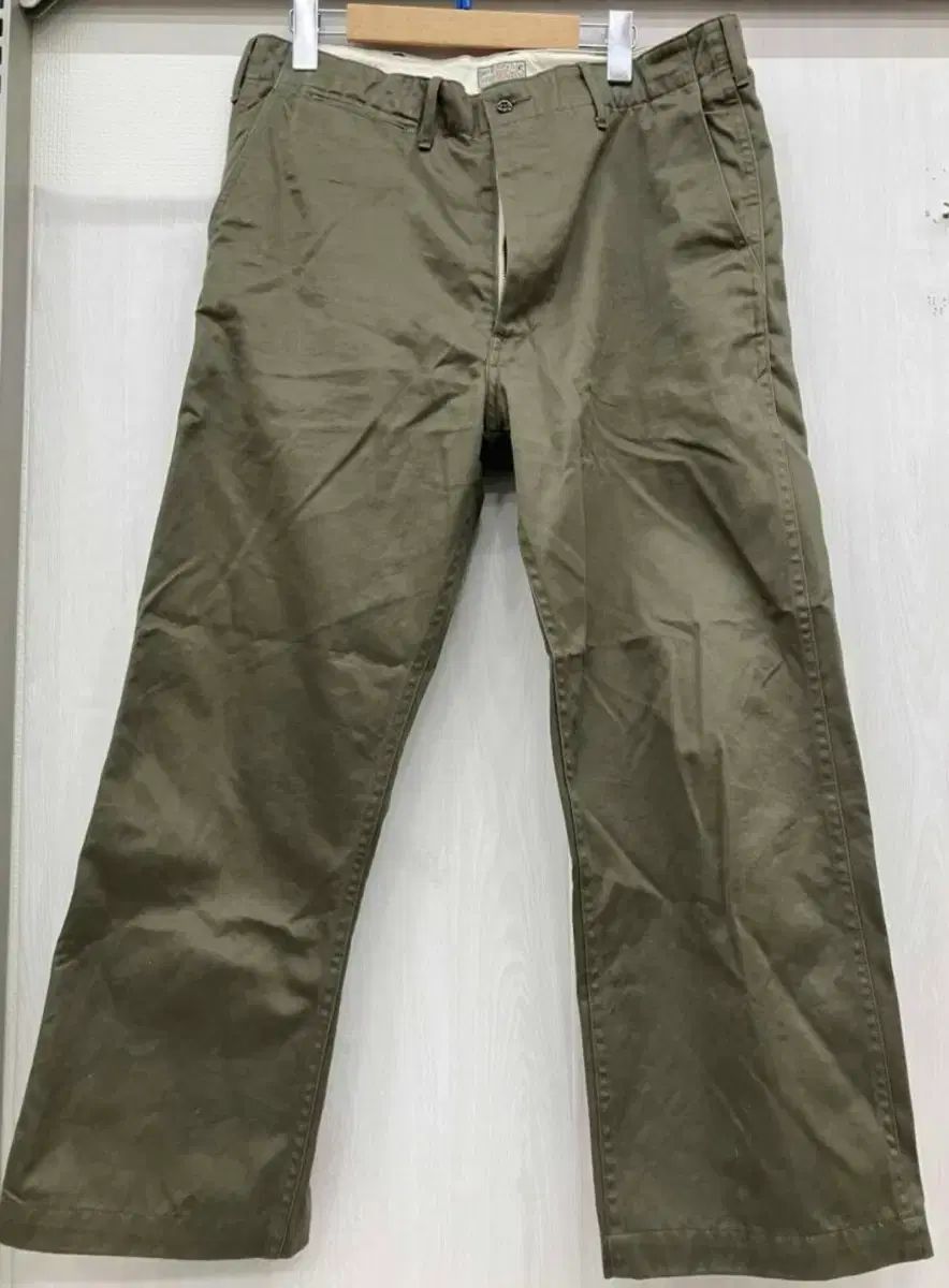 バズリクソンズ スラックス チノ カーキパンツ 36size