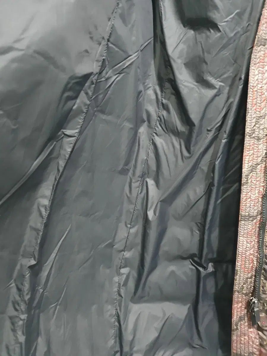 エトロ ベイズリー