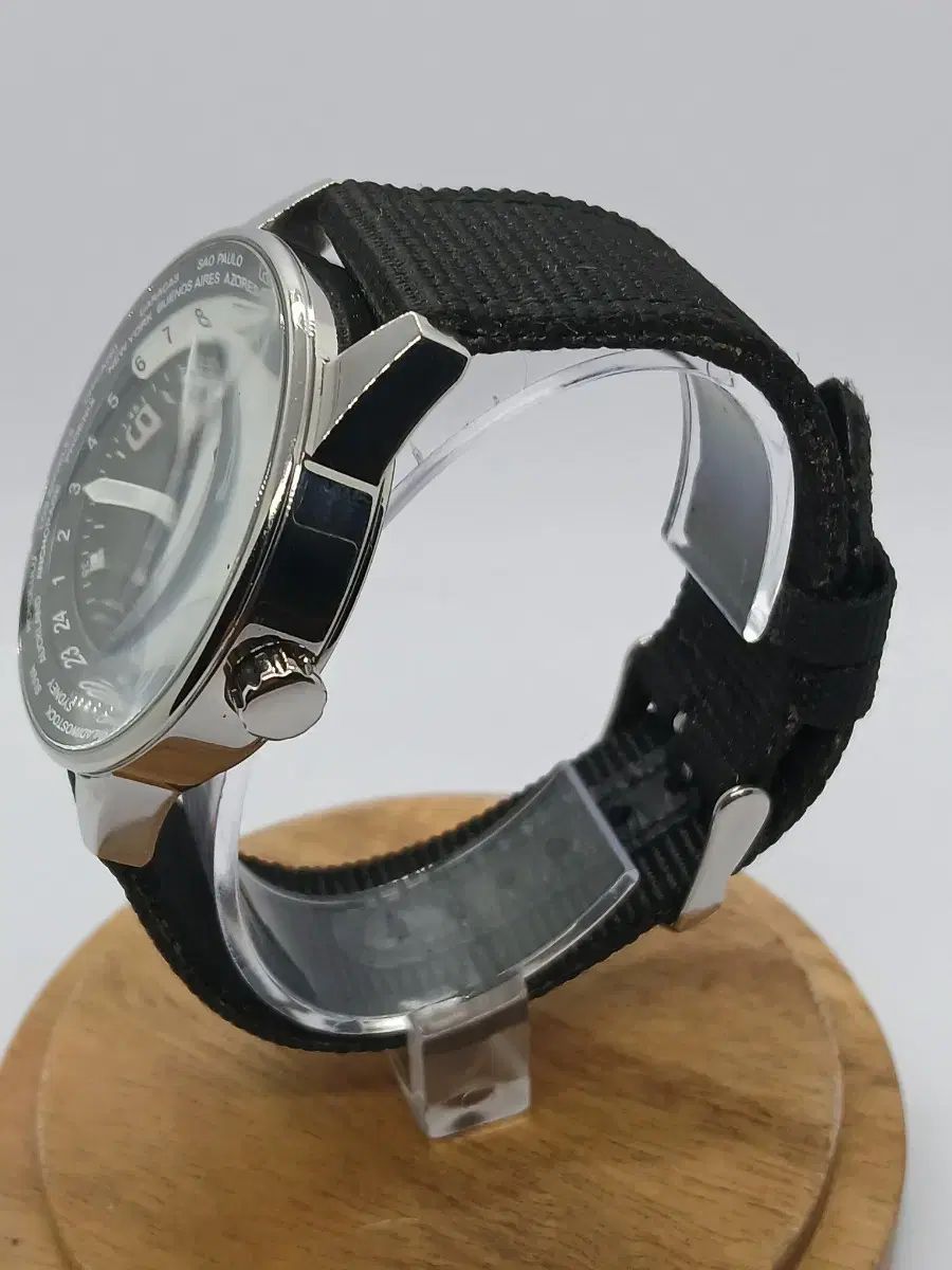 スイス ミリタリー GMT タイムゾーン ウォッチ