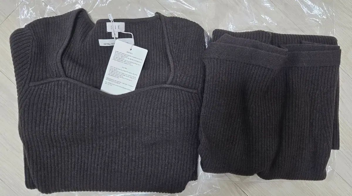 シエsie リー ウール リブド ドレス チョコレート S ラブ スカート セット