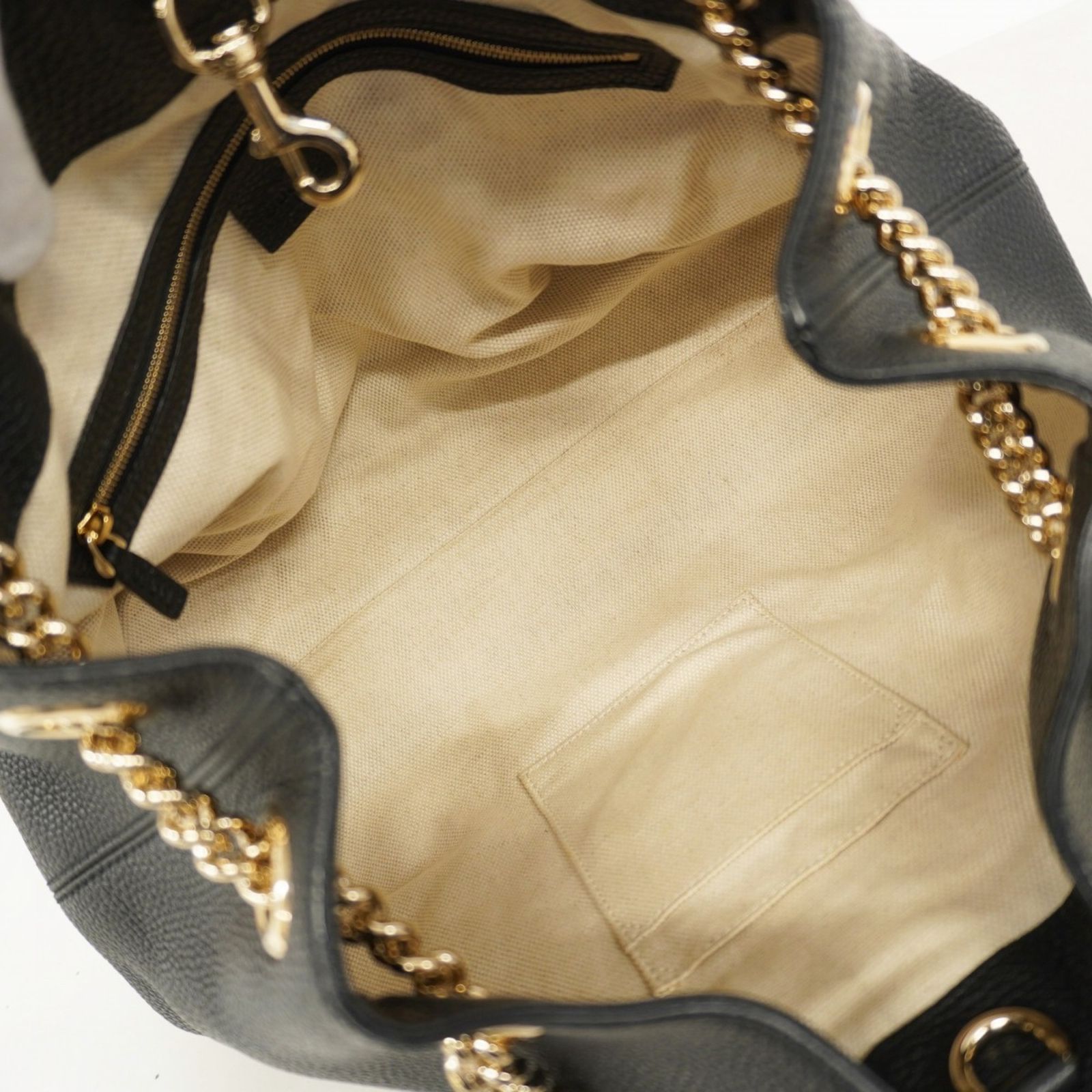 レザー ブラック