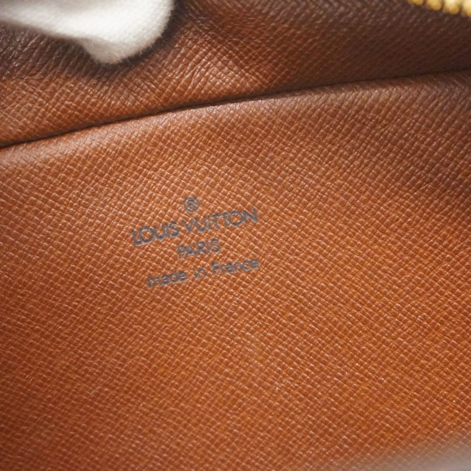 ショルダーバッグ