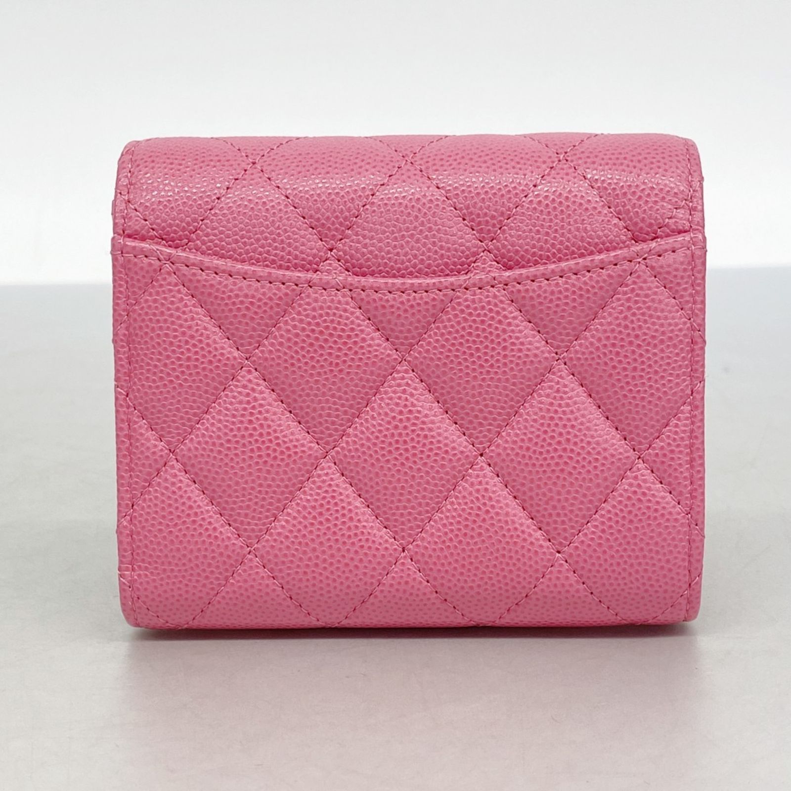 シャネル(Chanel) シャネル 三つ折り財布 マトラッセ キャビアスキン