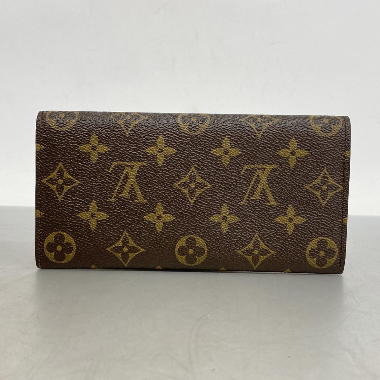 Vuitton 三つ折り長財布