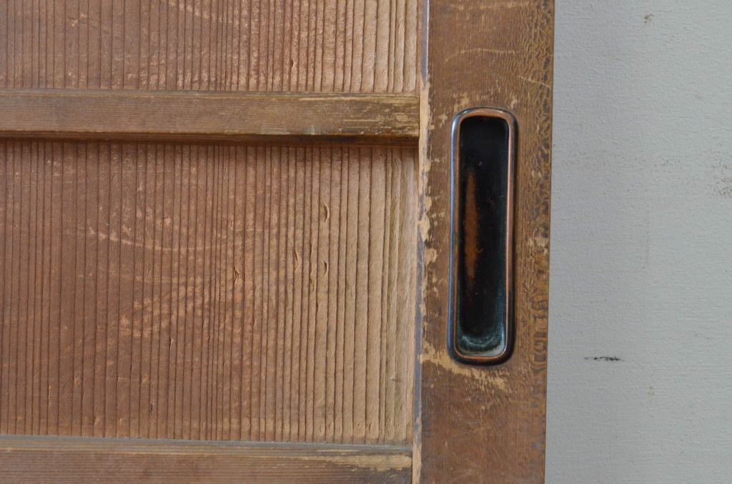  現状販売 舞良戸 アンティーク建具 昭和初期 上手物 柾目 まいらど 横桟板戸 引き戸 4～7営業日前後で発送 修理加工希望の方3ヶ月程で発送 R 065254 ドア 扉 板戸 障子 住宅設備