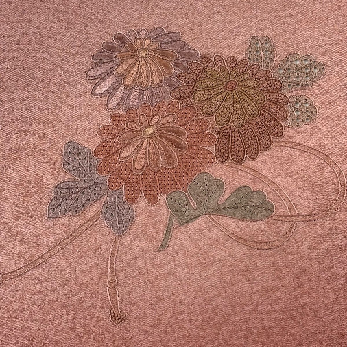 反物 秀品 付下げ 証紙 菊 草花 刺繍 ぼかし ピンク 正絹