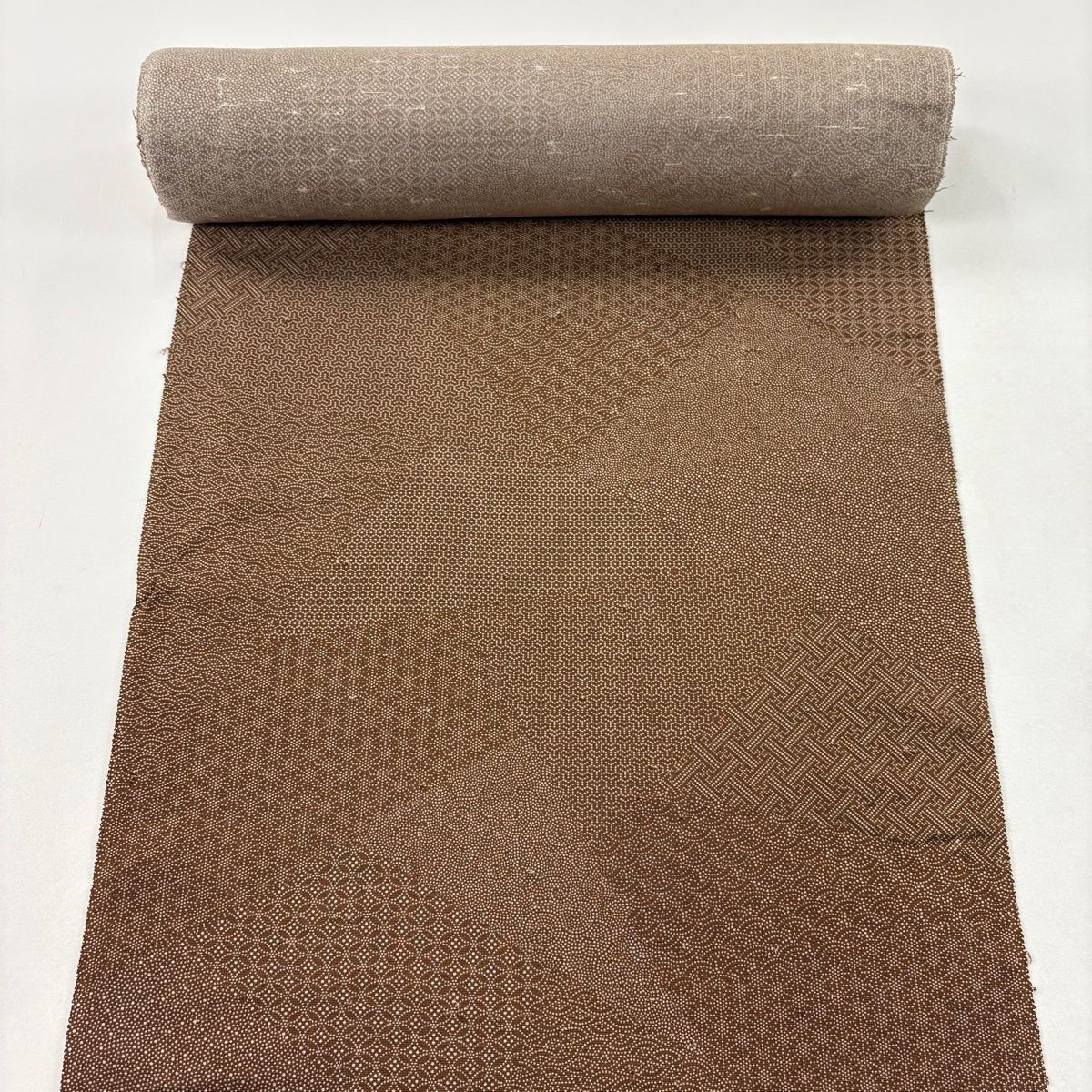 反物 秀品 江戸小紋 七宝 青海波 茶色 正絹