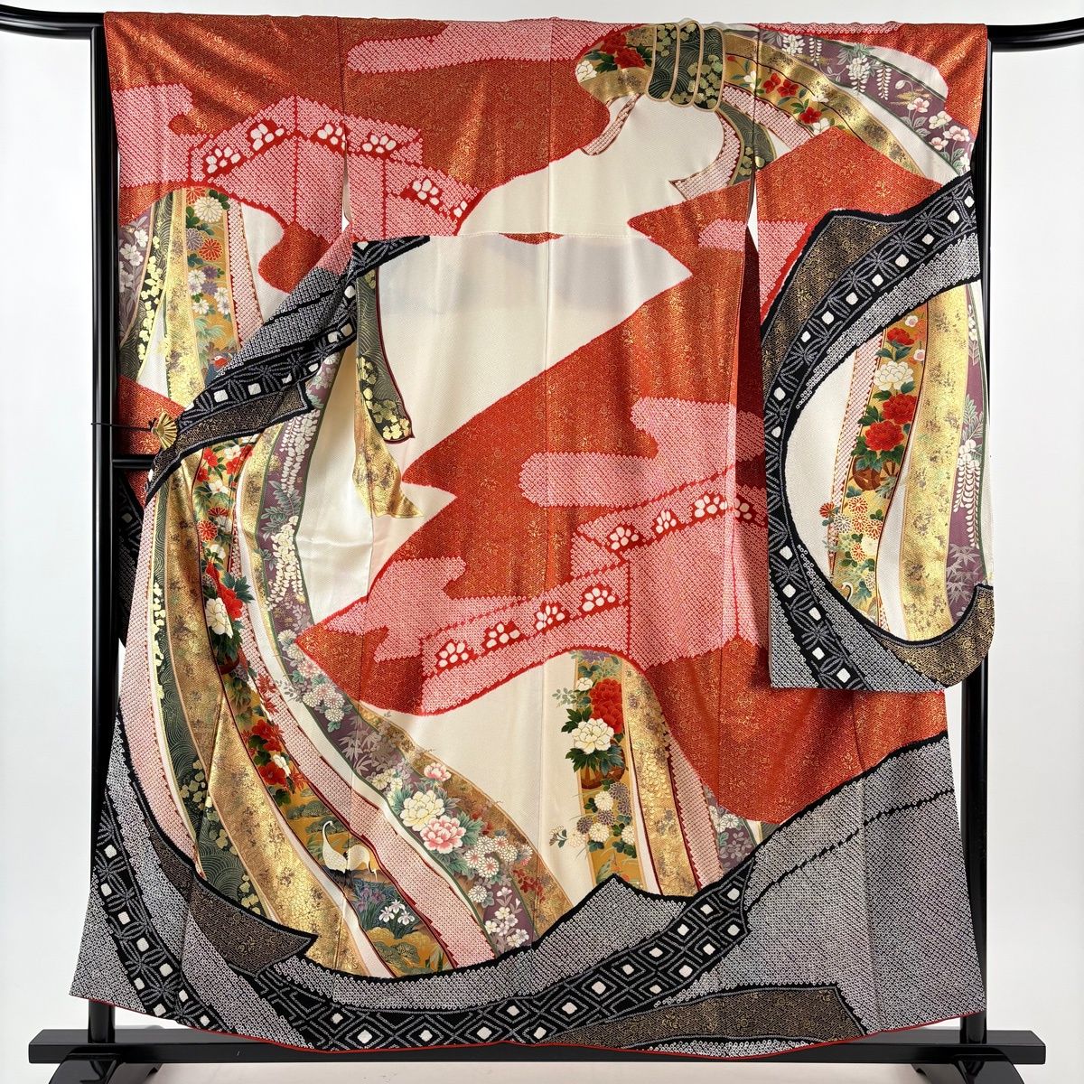 振袖 身丈157 cm 裄丈66 M 袷 束ね熨斗 牡丹 金彩 染め分け 赤 正絹 秀品