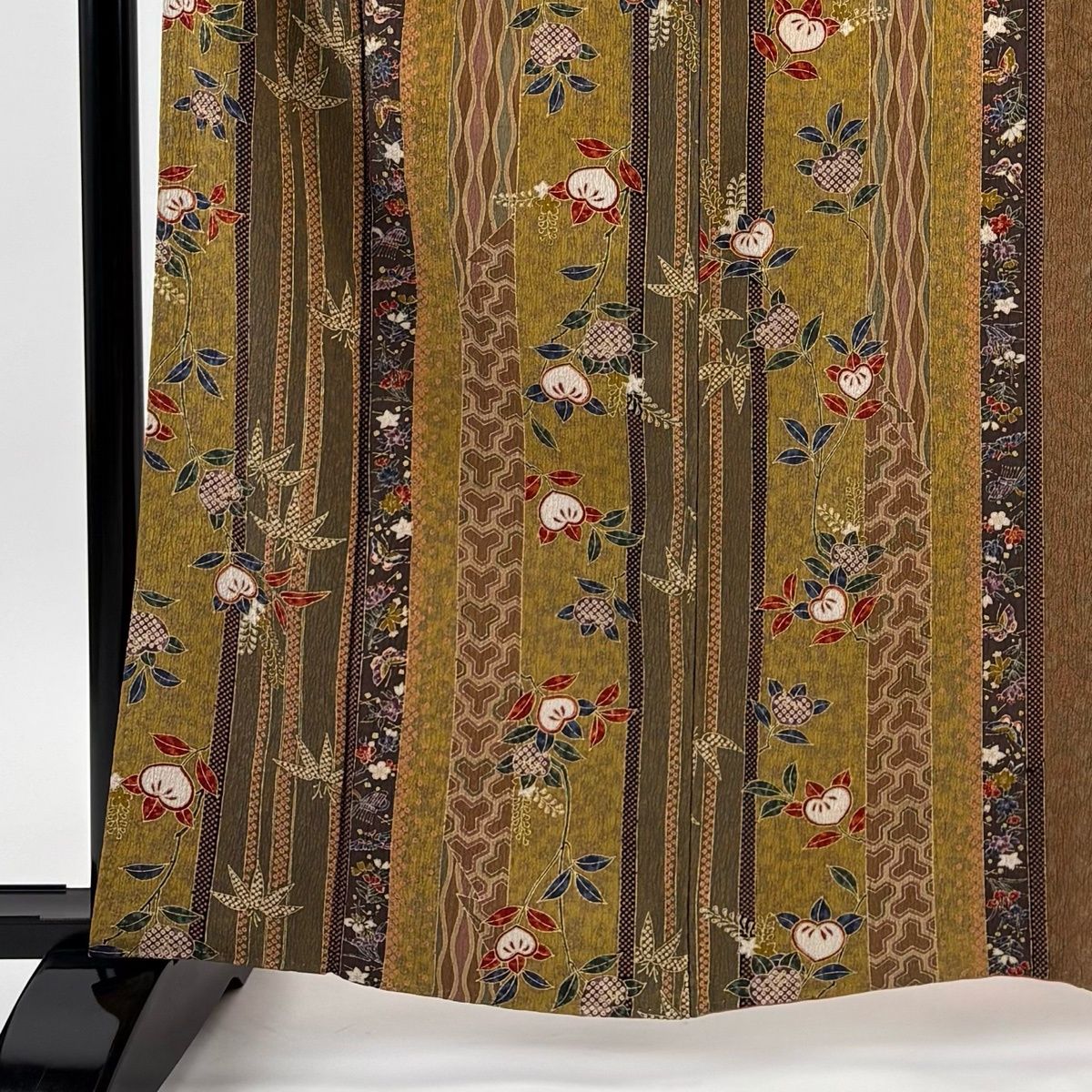 小紋 身丈162.5 cm 裄丈66 M 袷 橘 笹 金彩 黄土色 正絹 秀品