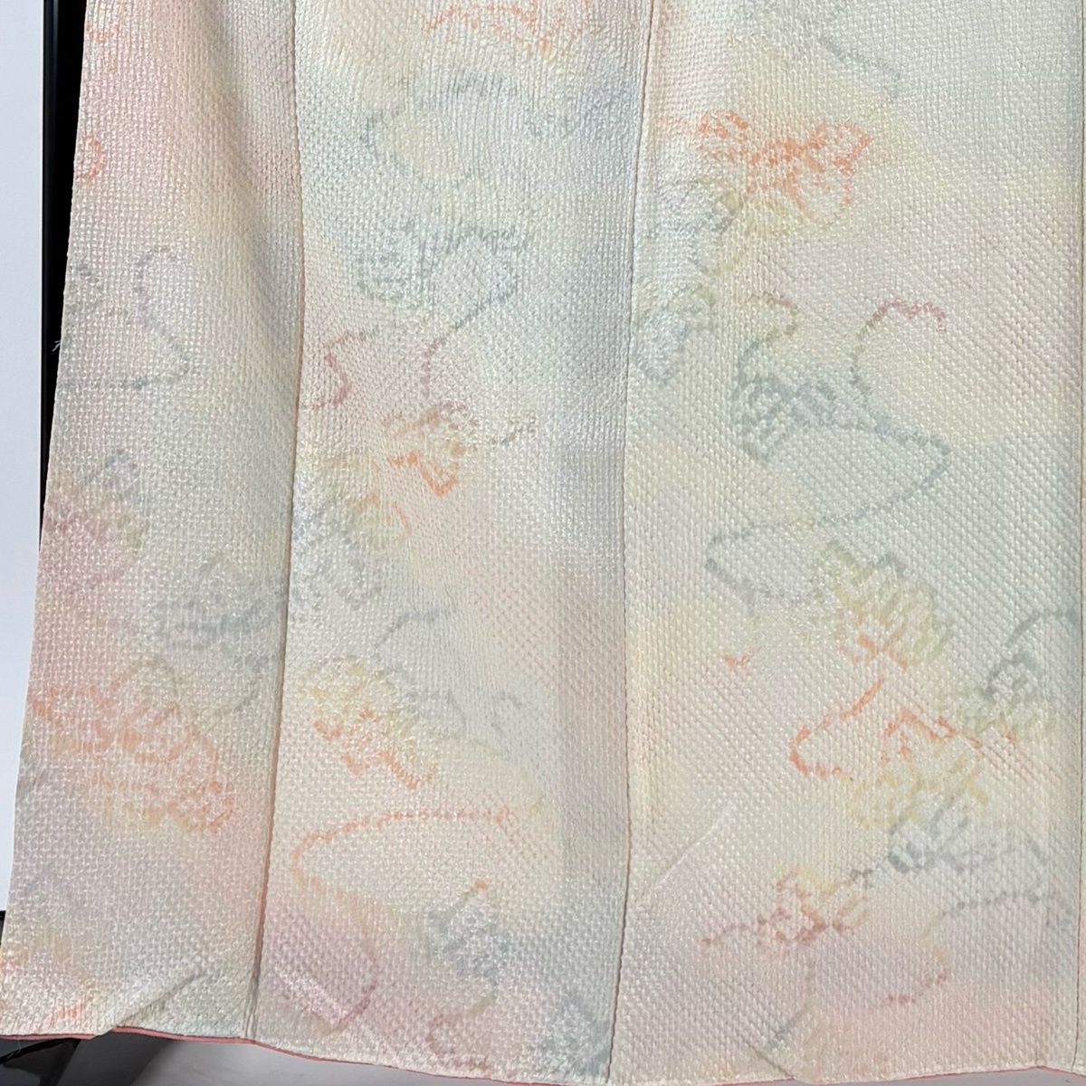 小紋 身丈166 cm 裄丈65 M 袷 草花 総絞り クリーム 正絹 秀品
