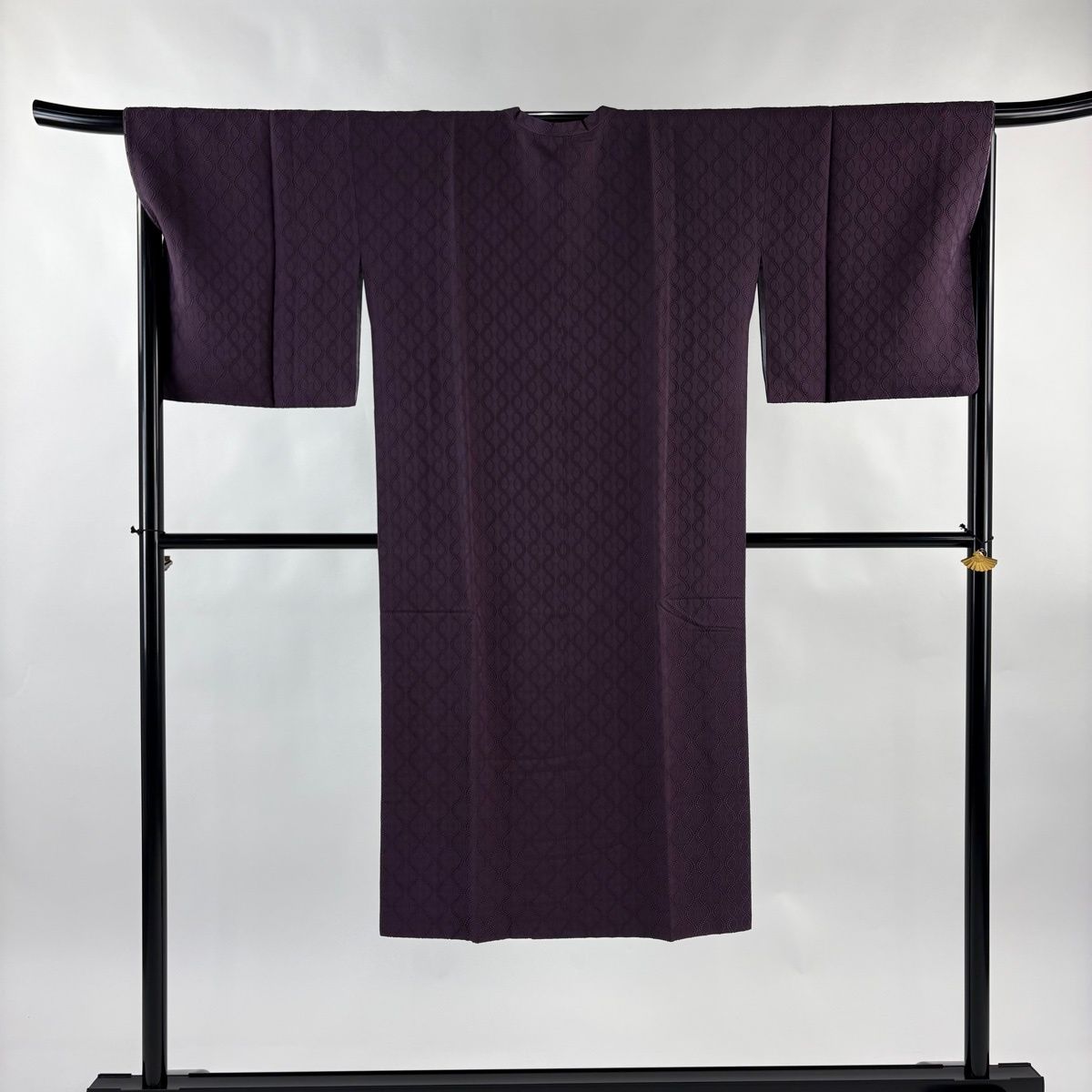 道行 身丈128.5 cm 裄丈68.5 L 和装コート 角衿 地紋 幾何学 紫 正絹