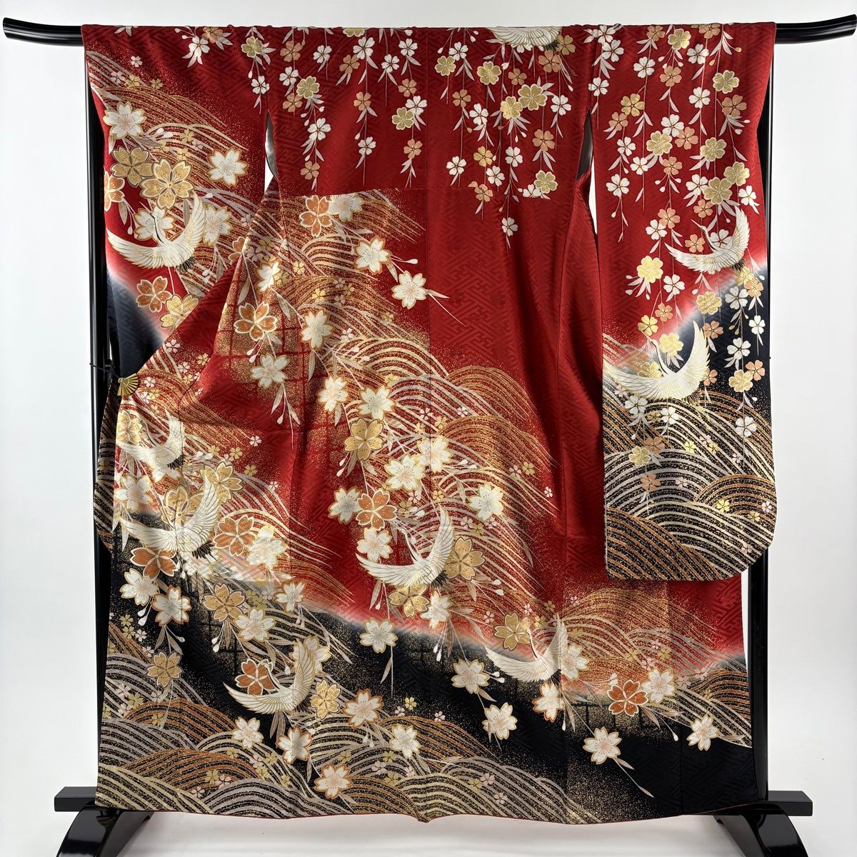  振袖 身丈161 cm 裄丈68 L 袷 袋帯フルセット 鶴 桜 金彩 染め分け 赤 正絹 秀品 振袖 着物