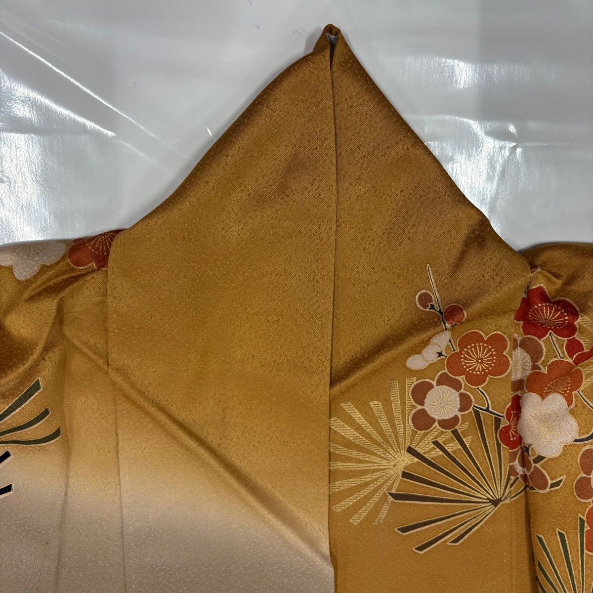 豊後梅・山吹茶色単衣　帯、袖丈直しセット 振袖 身丈151cm 裄丈62cm S 袷 御所車 枝梅 金糸 金彩 山吹茶色 正絹