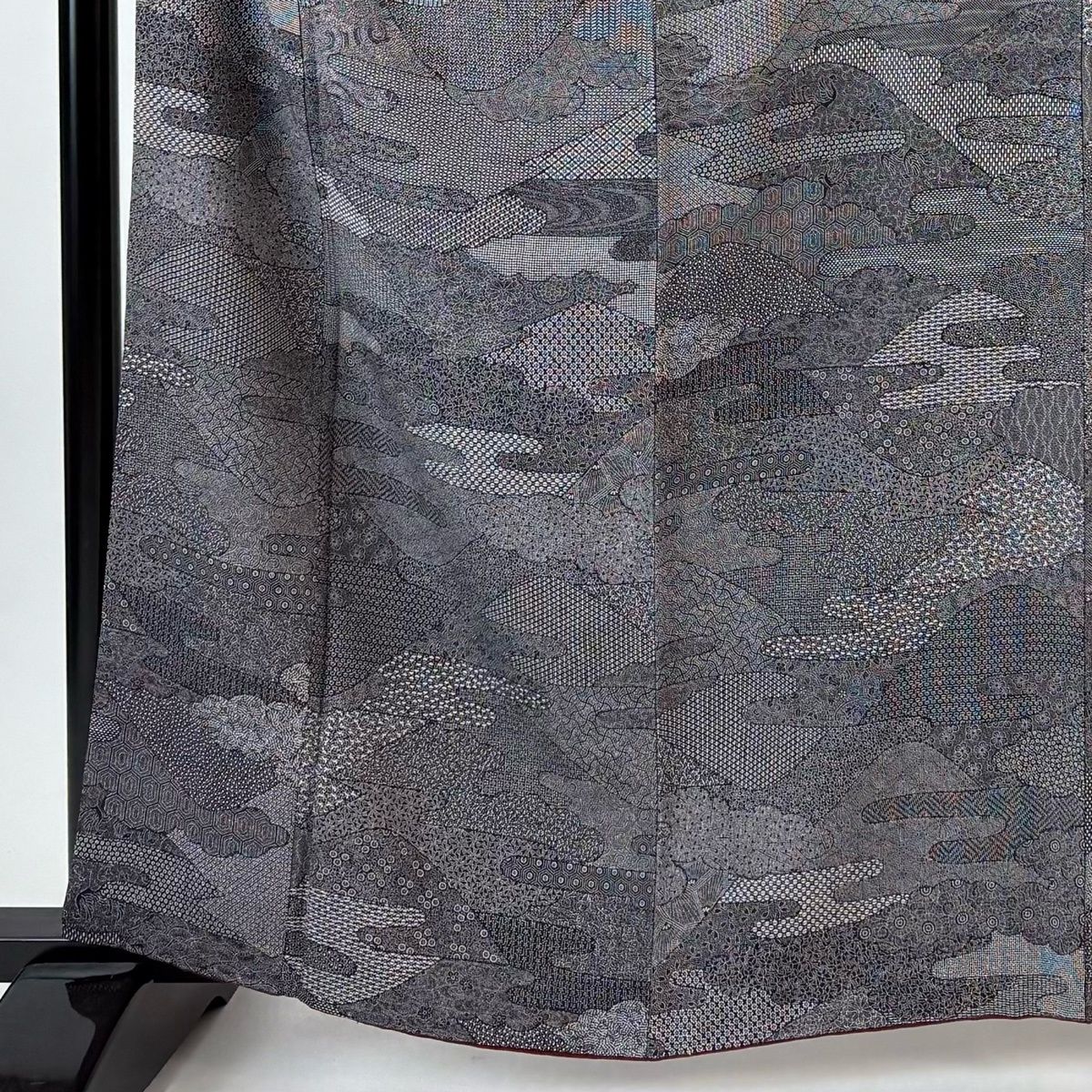 江戸小紋 身丈161.5 cm 裄丈64 M 袷 人間国宝 中村勇二郎 落款 寄せ柄 山 黒 正絹