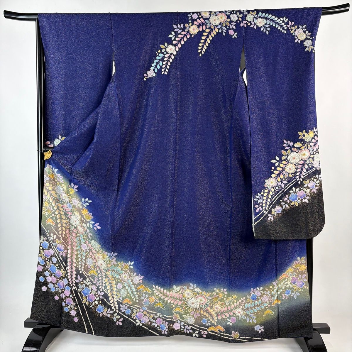 振袖 身丈163 5 cm 裄丈67 L 袷 徳永憲峯 落款 辻が花 金通し 金彩 紺色 正絹