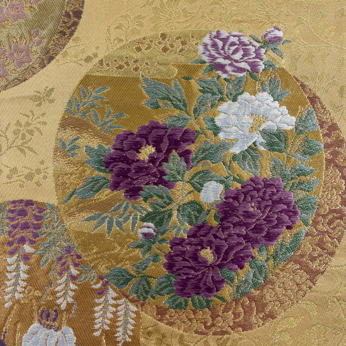 袋帯 じゅらく 落款 じゅらく帝王紫 丸文 草花 金銀糸 箔 薄黄土色 お太鼓柄 正絹