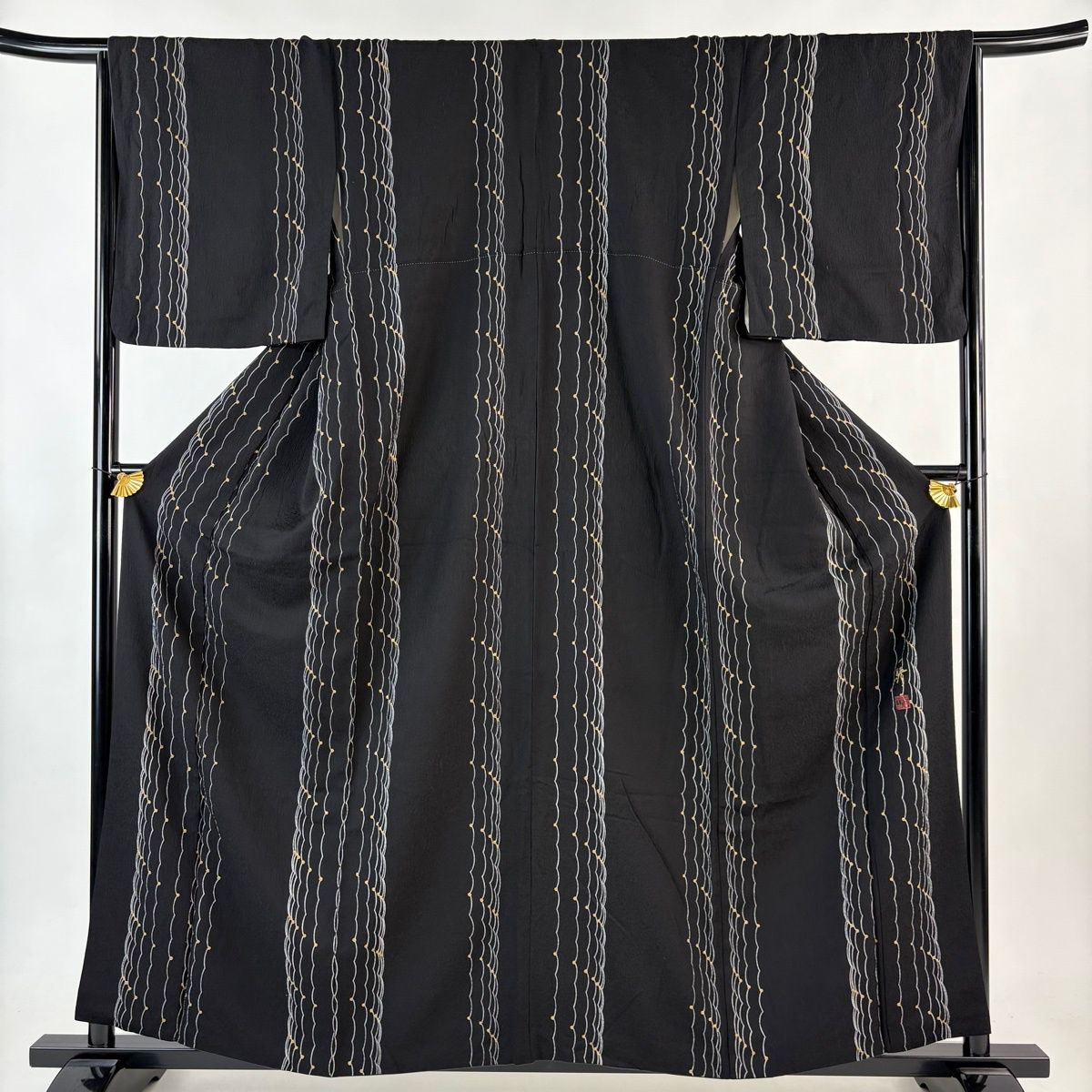 小紋 身丈159 cm 裄丈66 M 袷 草野一騎 落款 幾何学 金彩 黒 正絹