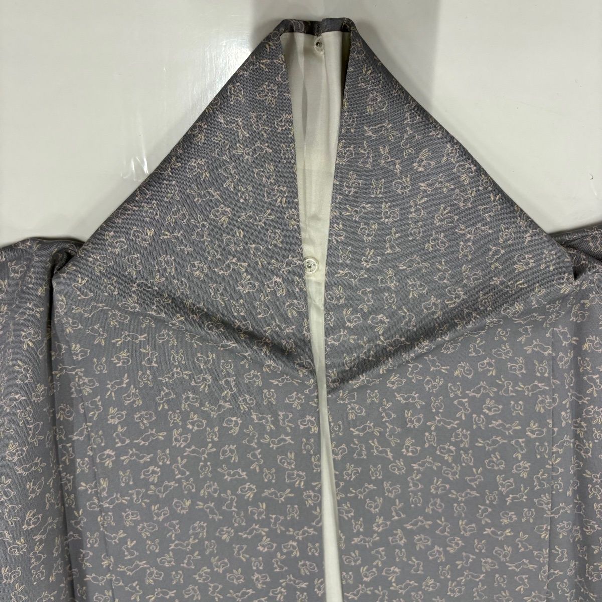  小紋 身丈156 cm 裄丈65 M 袷 うさぎ 灰色 正絹 小紋 着物