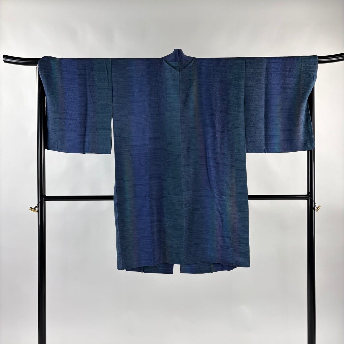 道中着 身丈101 cm 裄丈67 M 和装コート 着物衿 縞 縦ぼかし 青紫 正絹