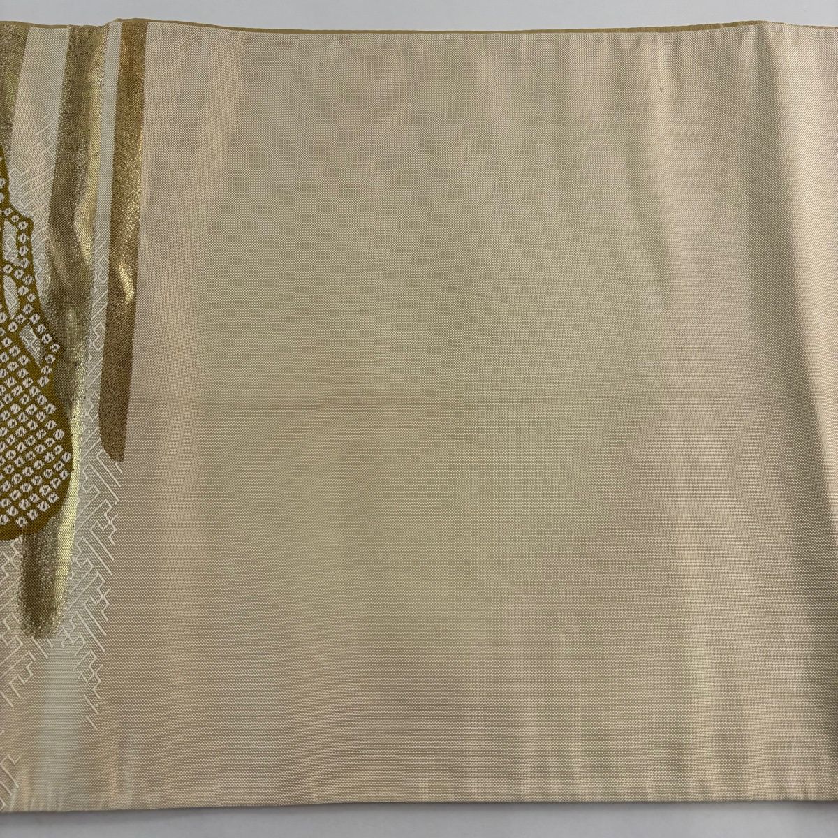  袋帯 貝島はるみ 落款 松 霞 金糸 箔 ベージュ 六通 正絹 袋帯 帯