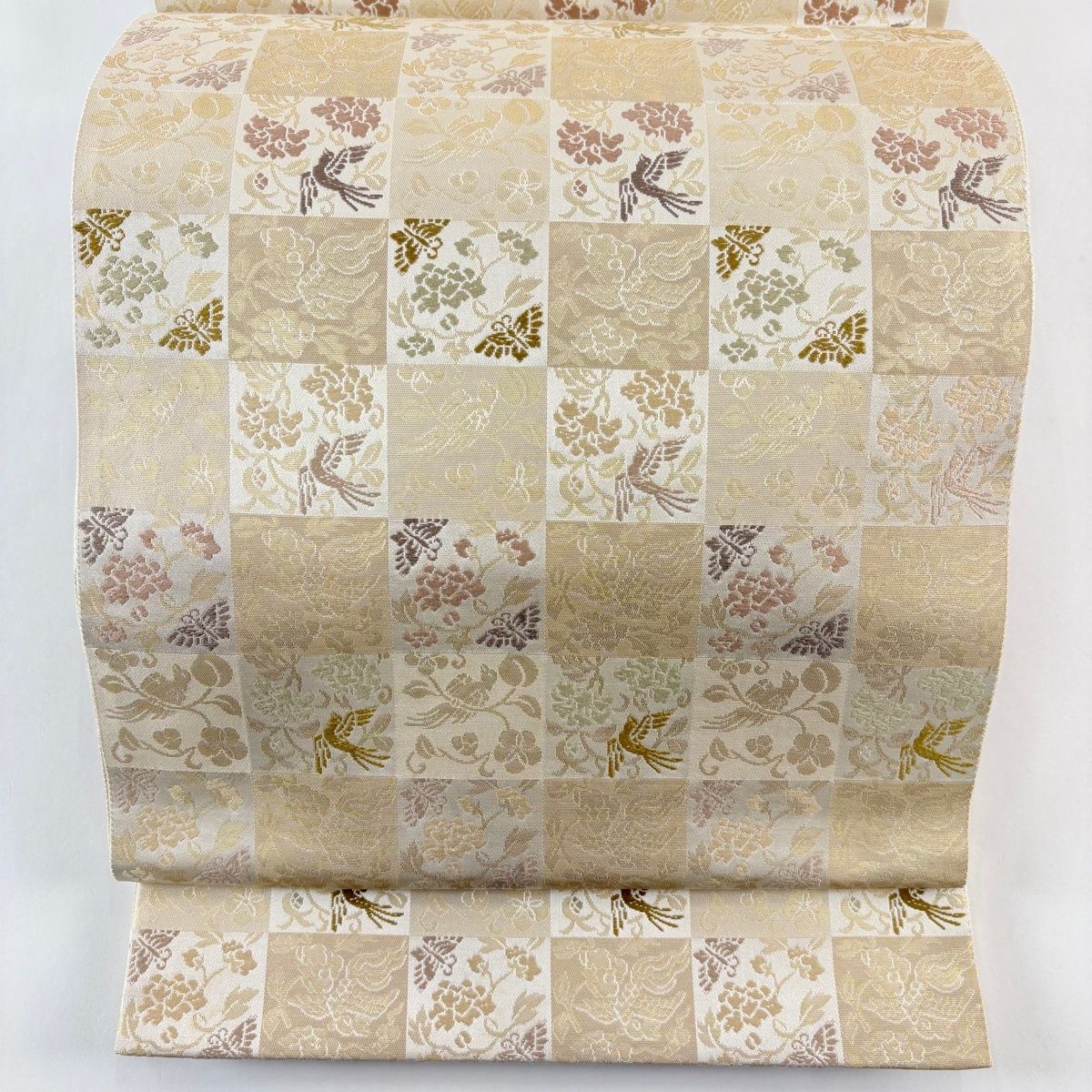 美品】 袋帯 名品 箔屋清兵衛 落款 草木染 欧亜吉祥文 箔 ベージュ 六