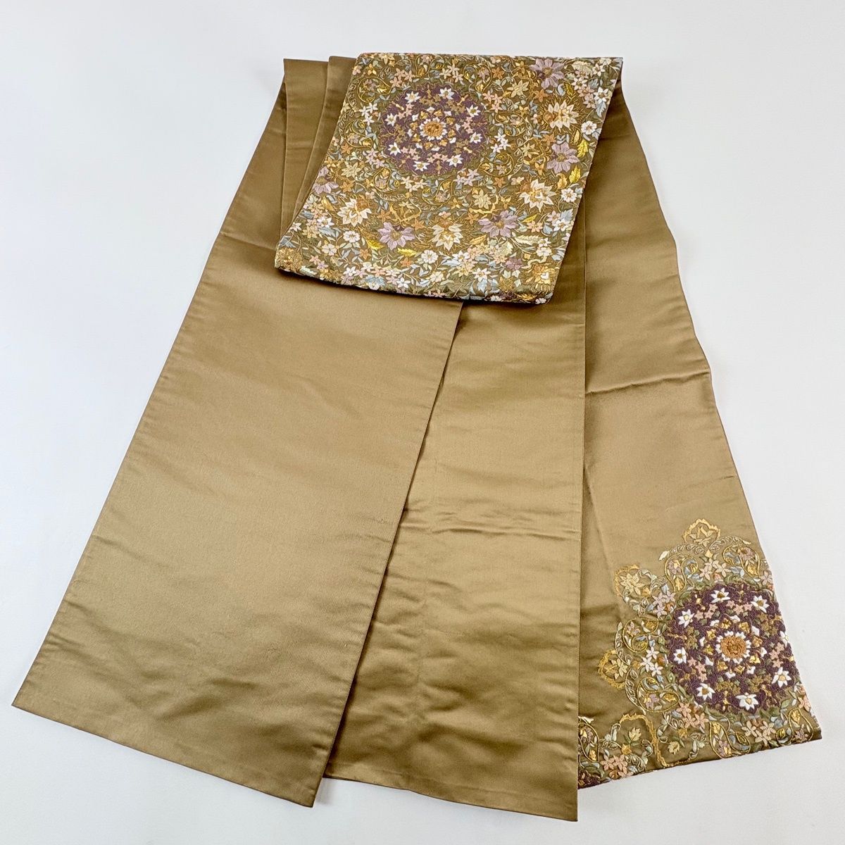  袋帯 華文 草花 刺繍 金糸 茶色 お太鼓柄 正絹 袋帯 帯