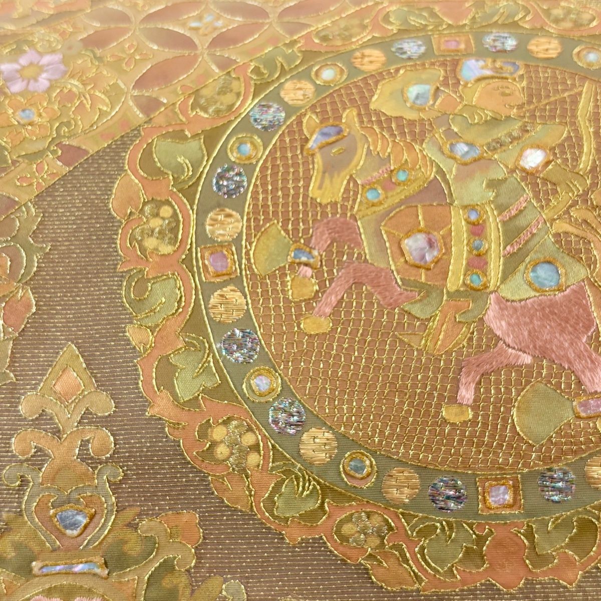 袋帯 狩猟文 華文 刺繍 螺鈿 茶色 お太鼓柄 正絹