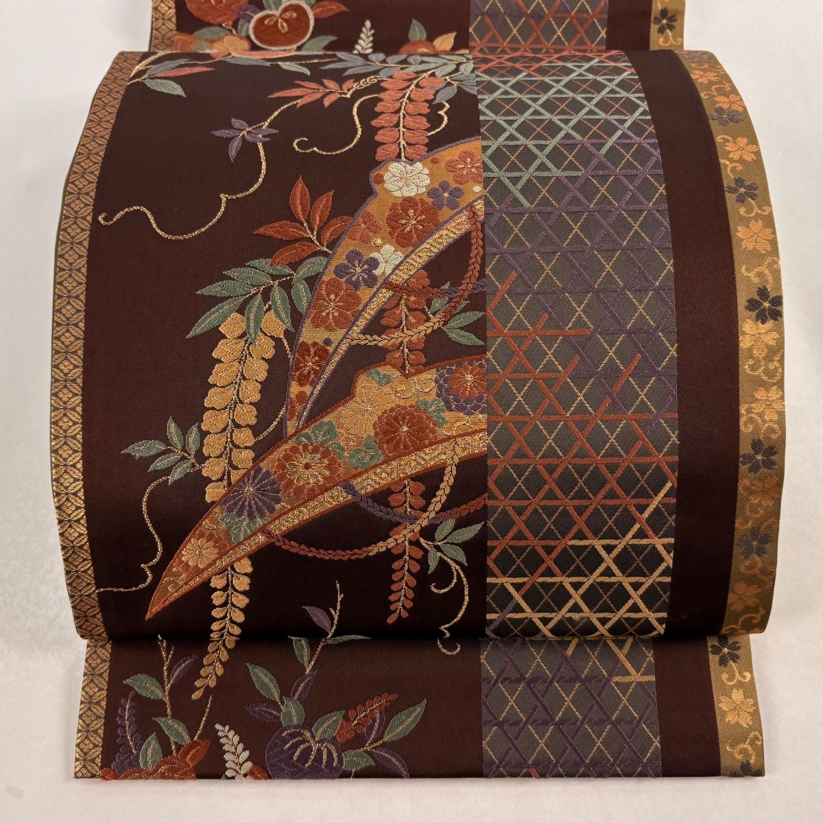 袋帯 秀品 笠 草花 刺繍 金糸 茶紫 六通 正絹